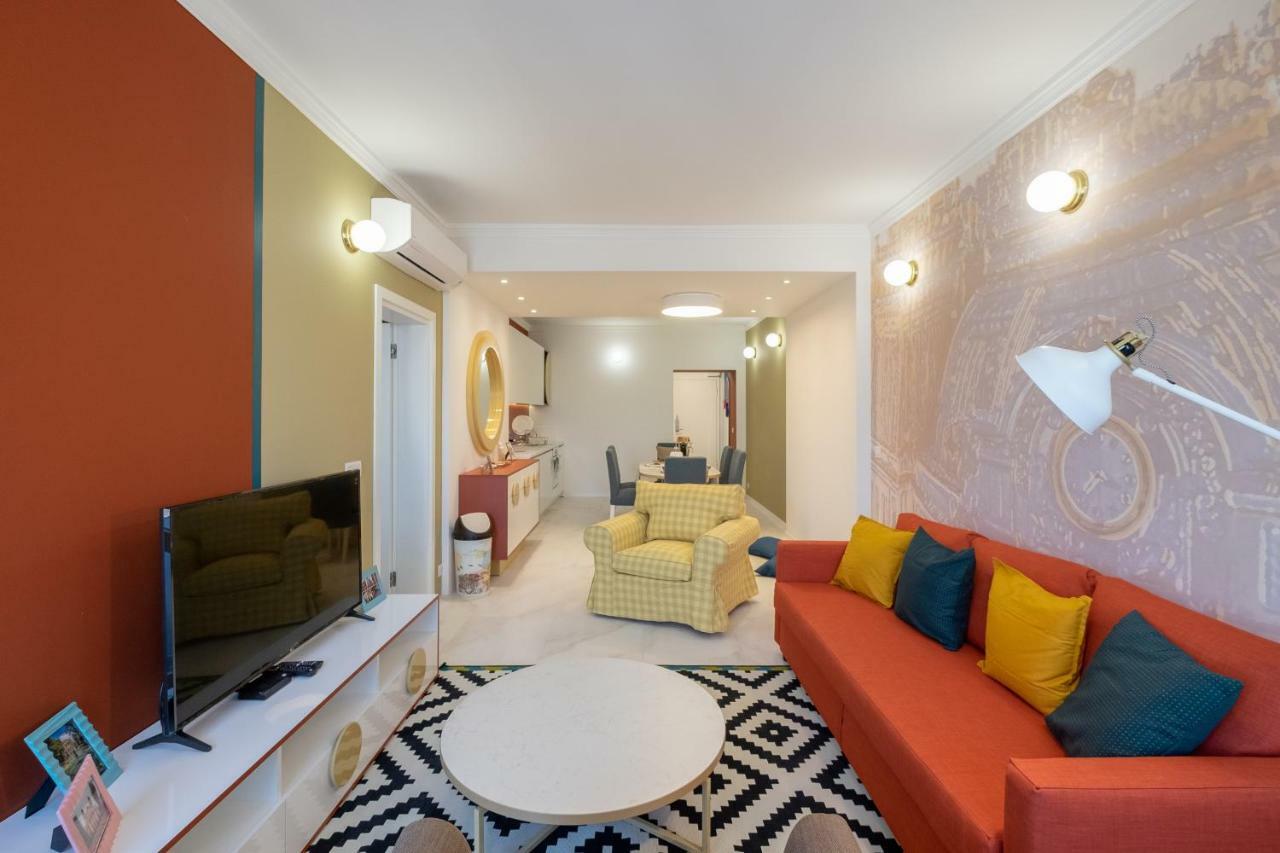 Vitosha Blvd 3-bedroom, 2-bathroom Lux Sofia