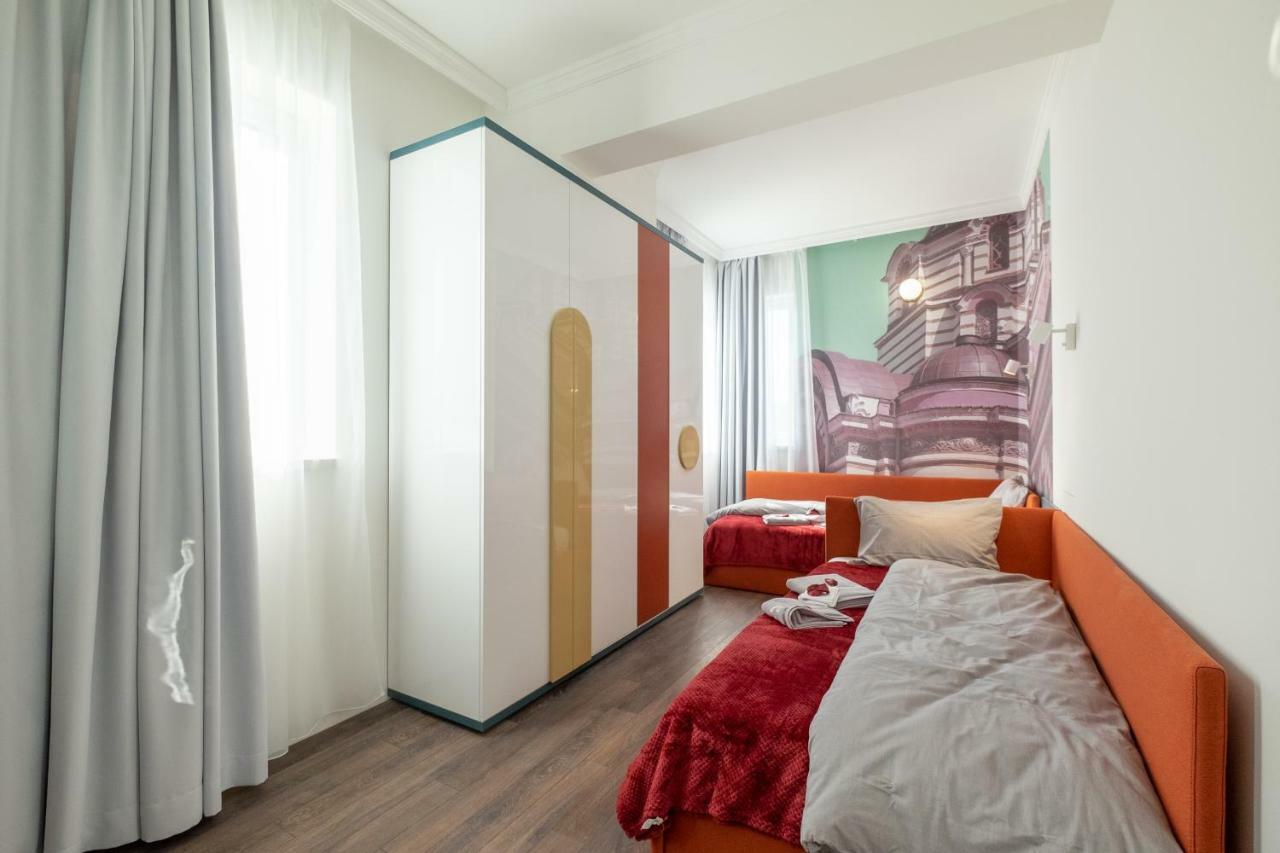 Appartamento Vitosha Blvd 3-bedroom, 2-bathroom Lux