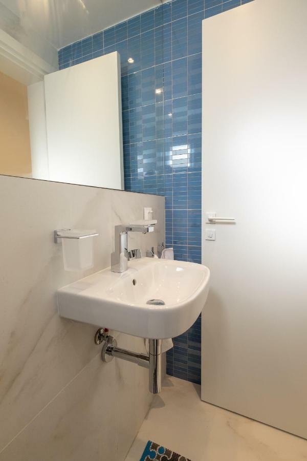 Vitosha Blvd 3-bedroom, 2-bathroom Lux *