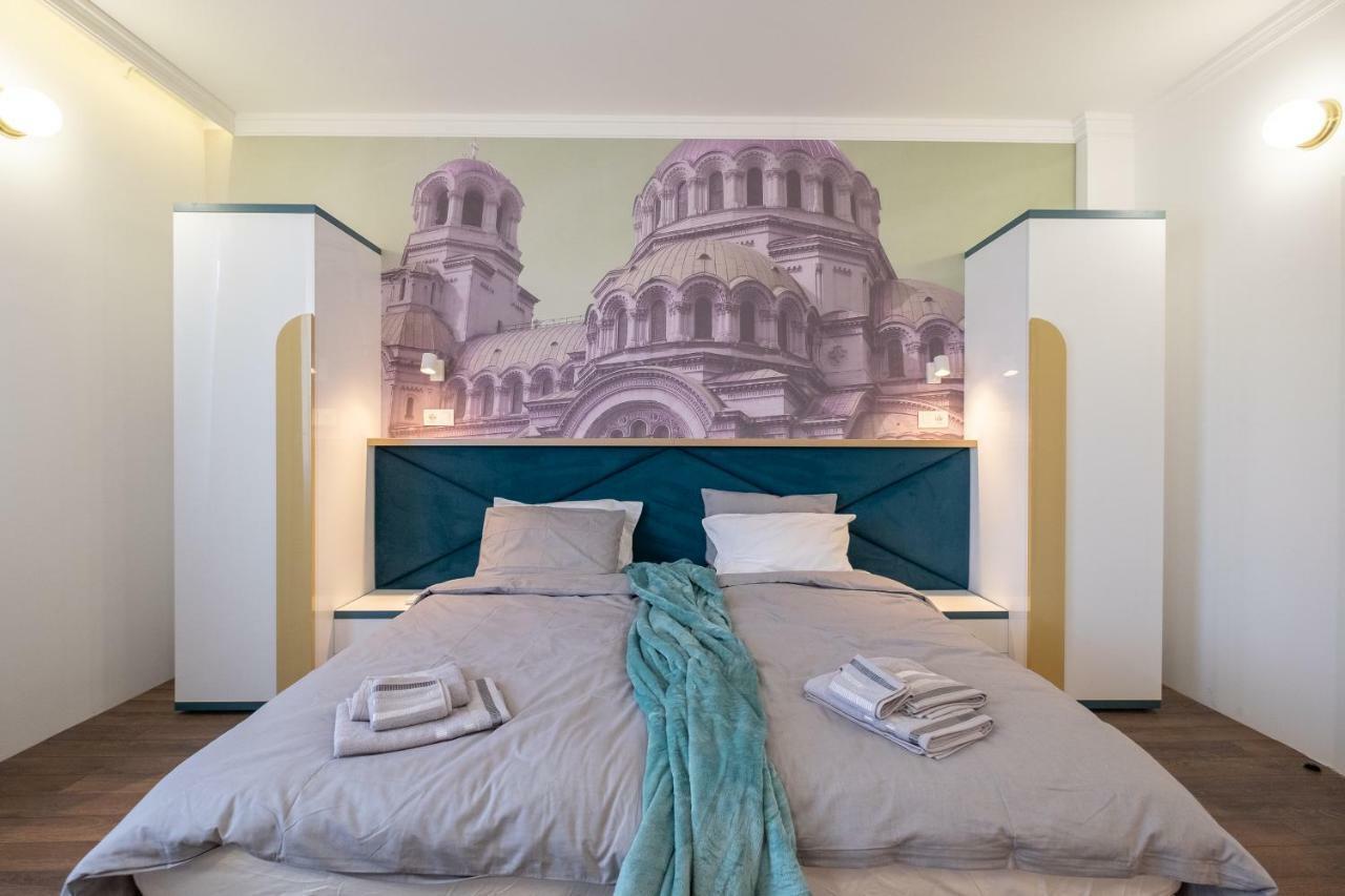 Vitosha Blvd 3-bedroom, 2-bathroom Lux *